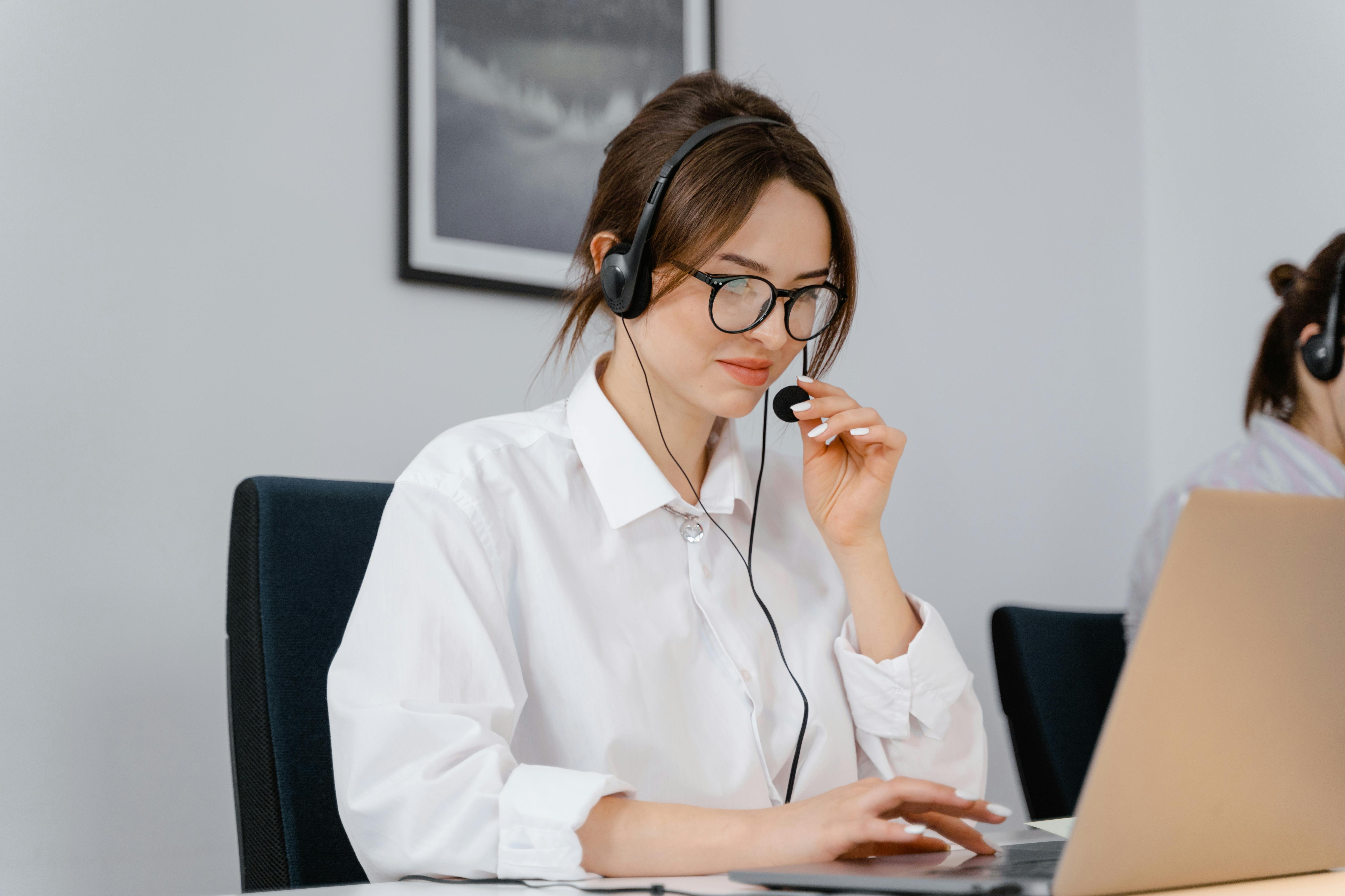 4 assign Career paths in Call Center